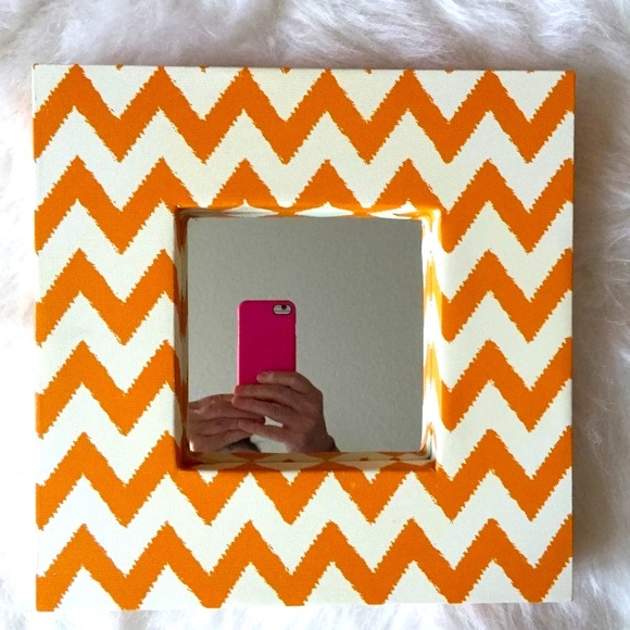 Chevron Mirror - Picture 1 of 4